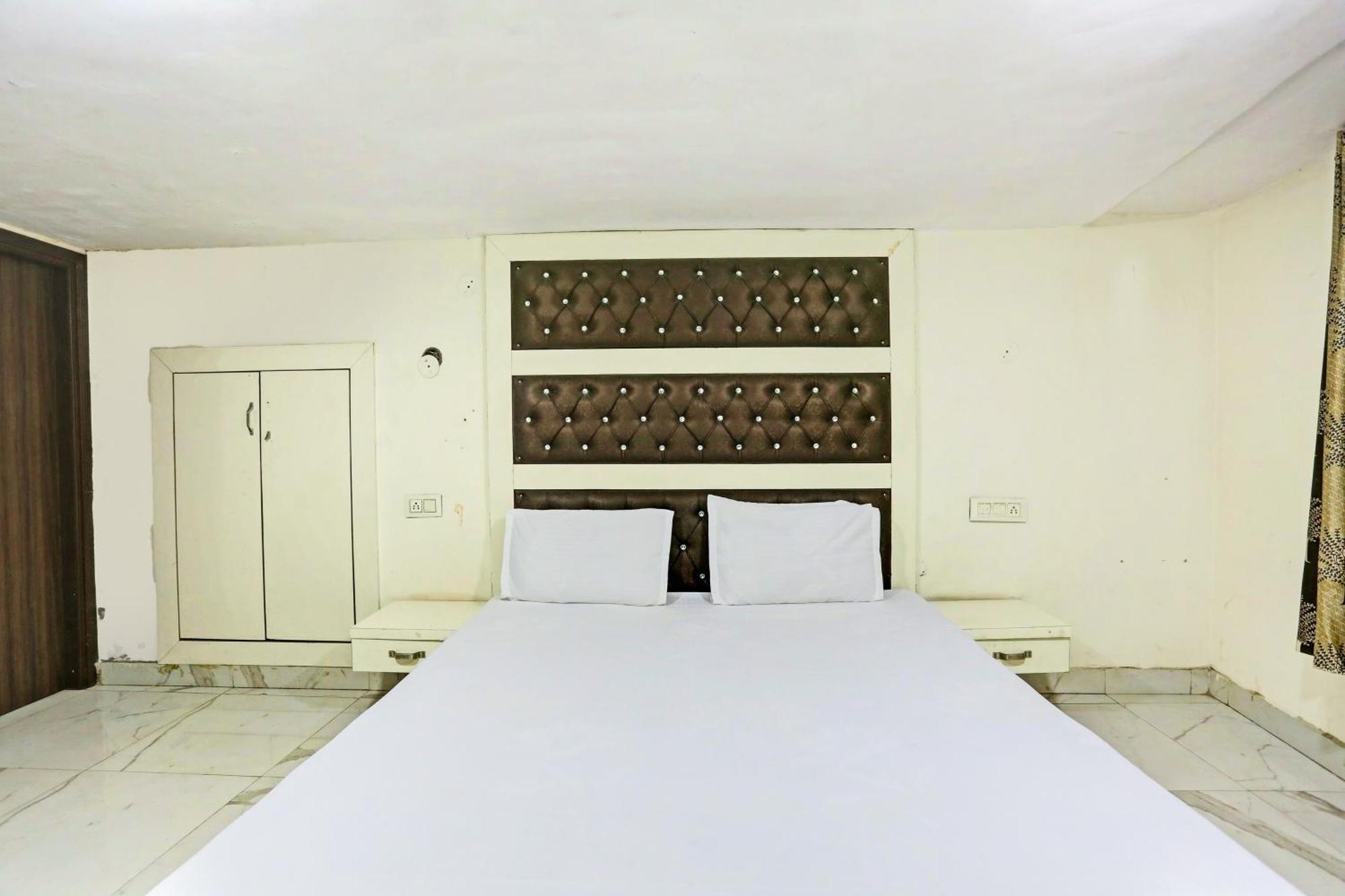 Hotel O Saffron Night Stay Amritsar Extérieur photo